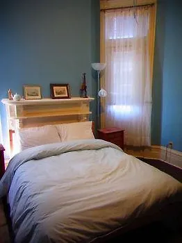 Spadina 11 Guesthouse Toronto Guest house