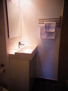 Spadina 11 Guesthouse Toronto 3*,