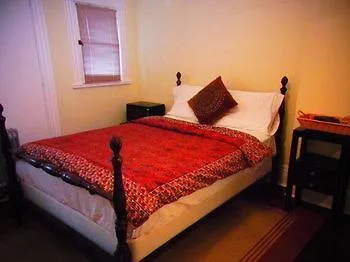 Spadina 11 Guesthouse Toronto 3*,
