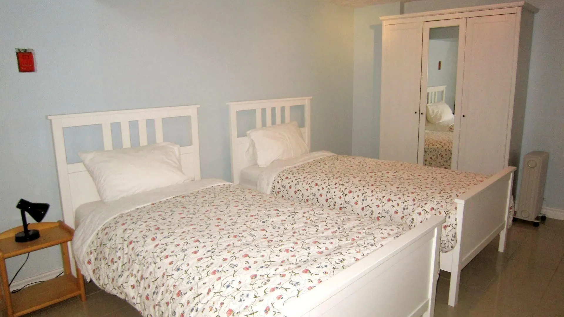 Spadina 11 Guesthouse Toronto